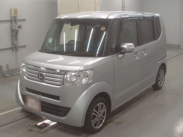 303 Honda N box JF1 2014 г. (CAA Tokyo)